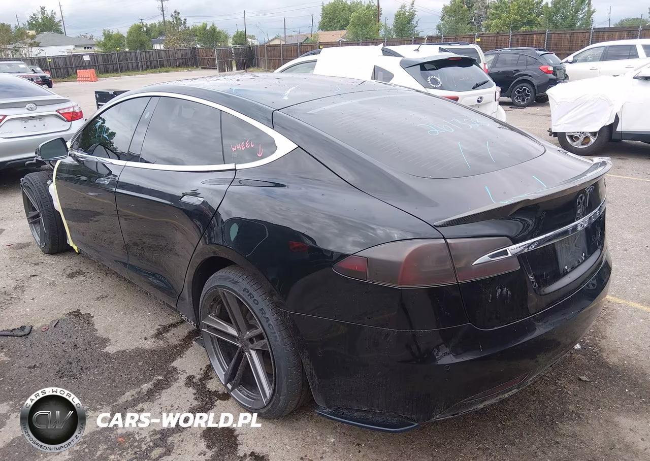 2018 Tesla Model S 100D-75D-P100D VIN:5YJSA1E2XJF261323 - 3