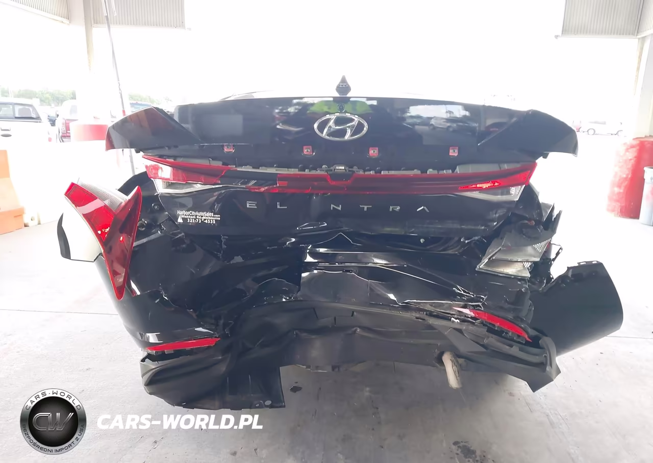 2022 Hyundai Elantra Sel VIN:5NPLS4AG0NH059392 - 16