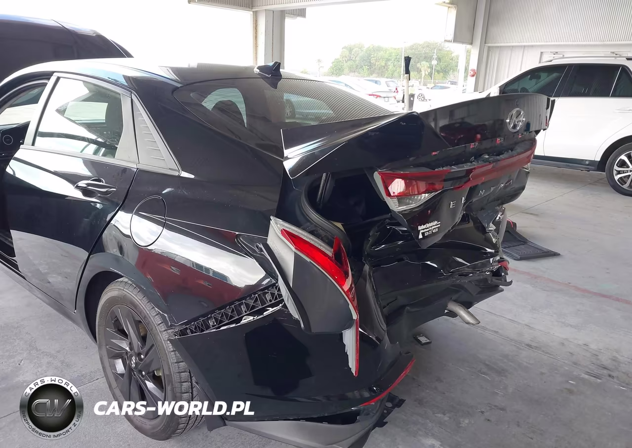 2022 Hyundai Elantra Sel VIN:5NPLS4AG0NH059392 - 6