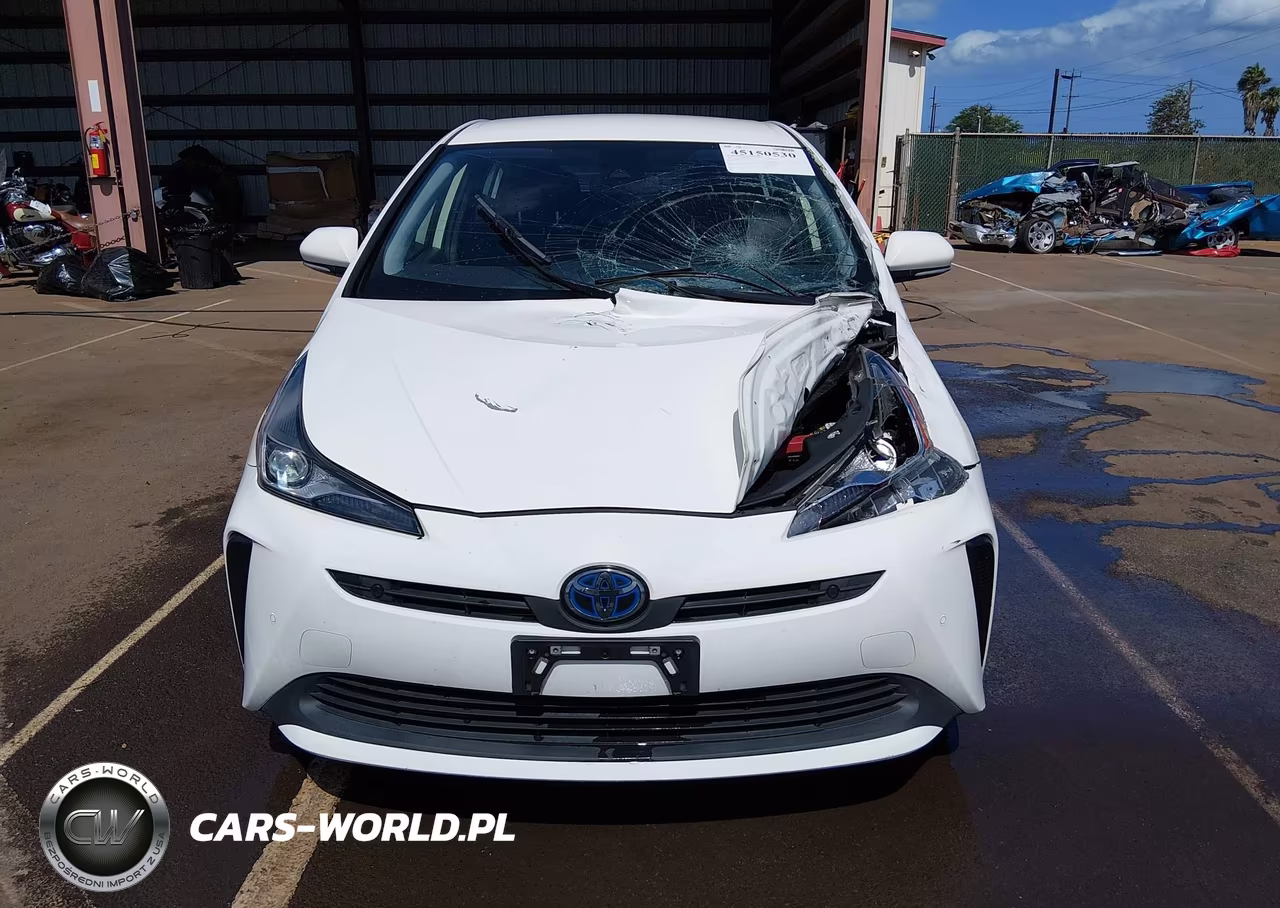2020 Toyota Prius Le VIN:JTDKARFUXL3125272 - 12