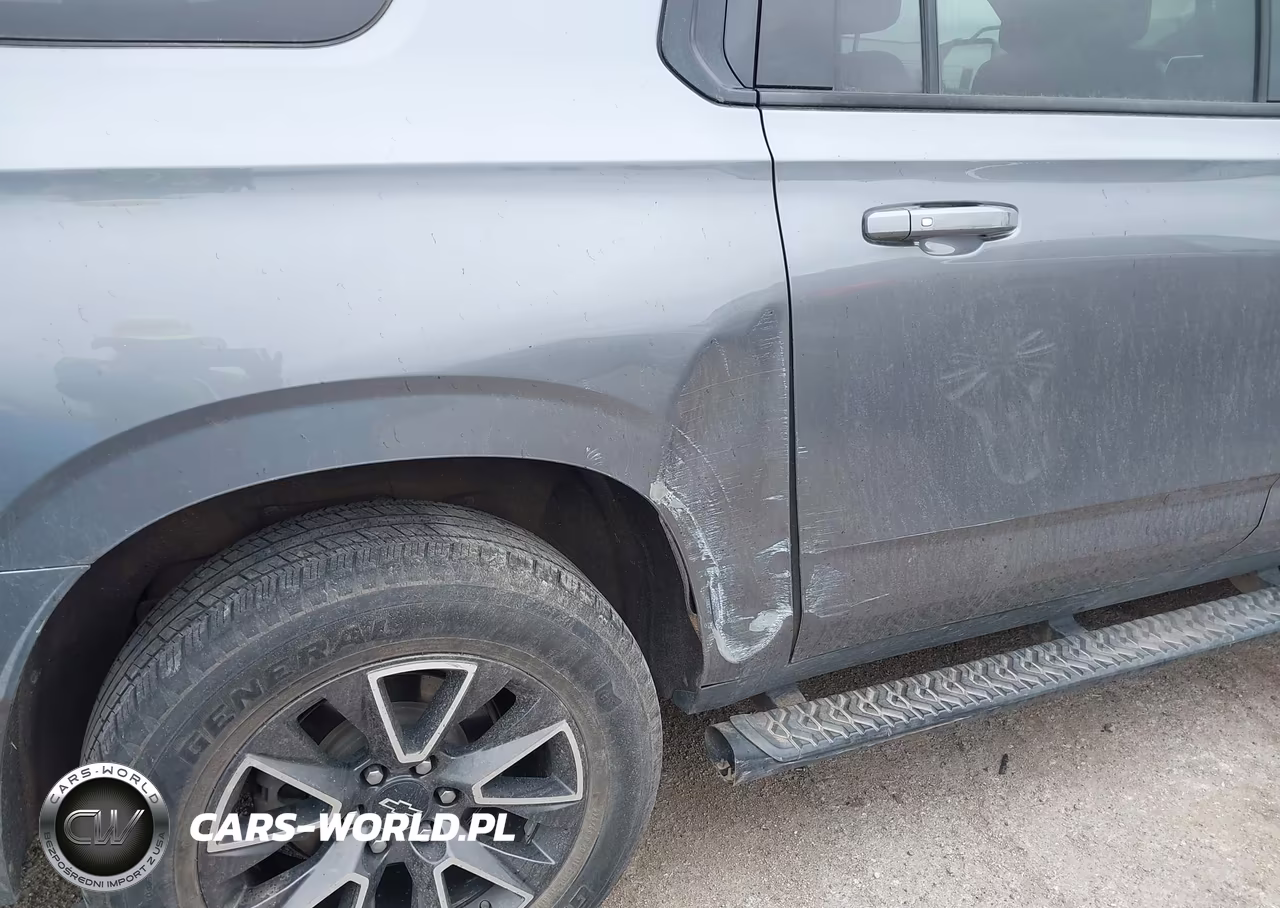 2021 Chevrolet Suburban 4Wd Z71 VIN:1GNSKDKD5MR152147 - 17