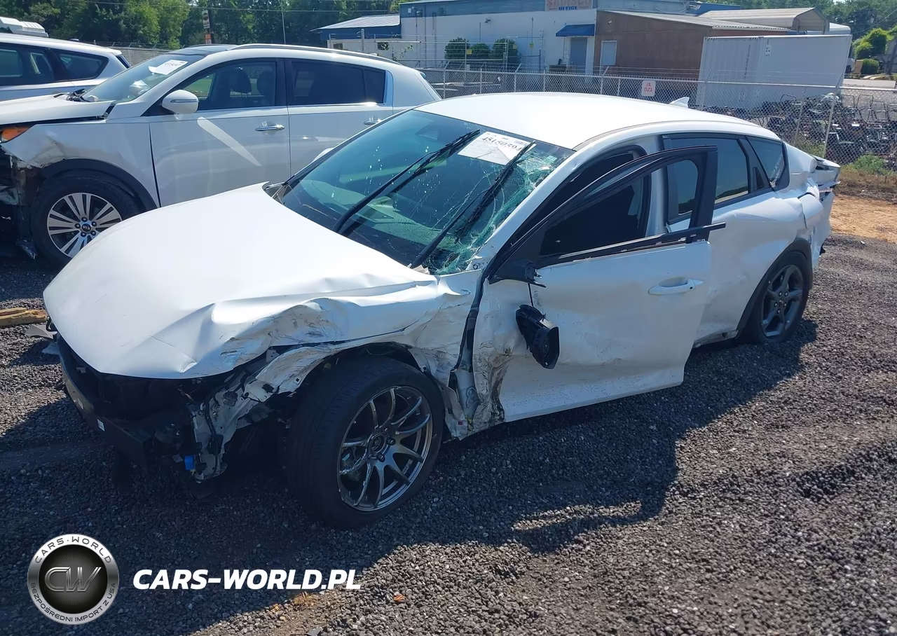 2025 Kia K4 Lxs VIN:3KPFT4DE0SE217069 - 2