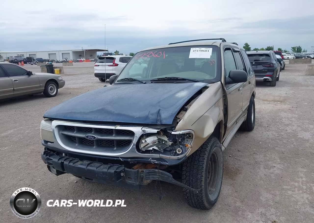 2000 Ford Explorer Xlt VIN:1FMZU83P0YUB81717 - 13