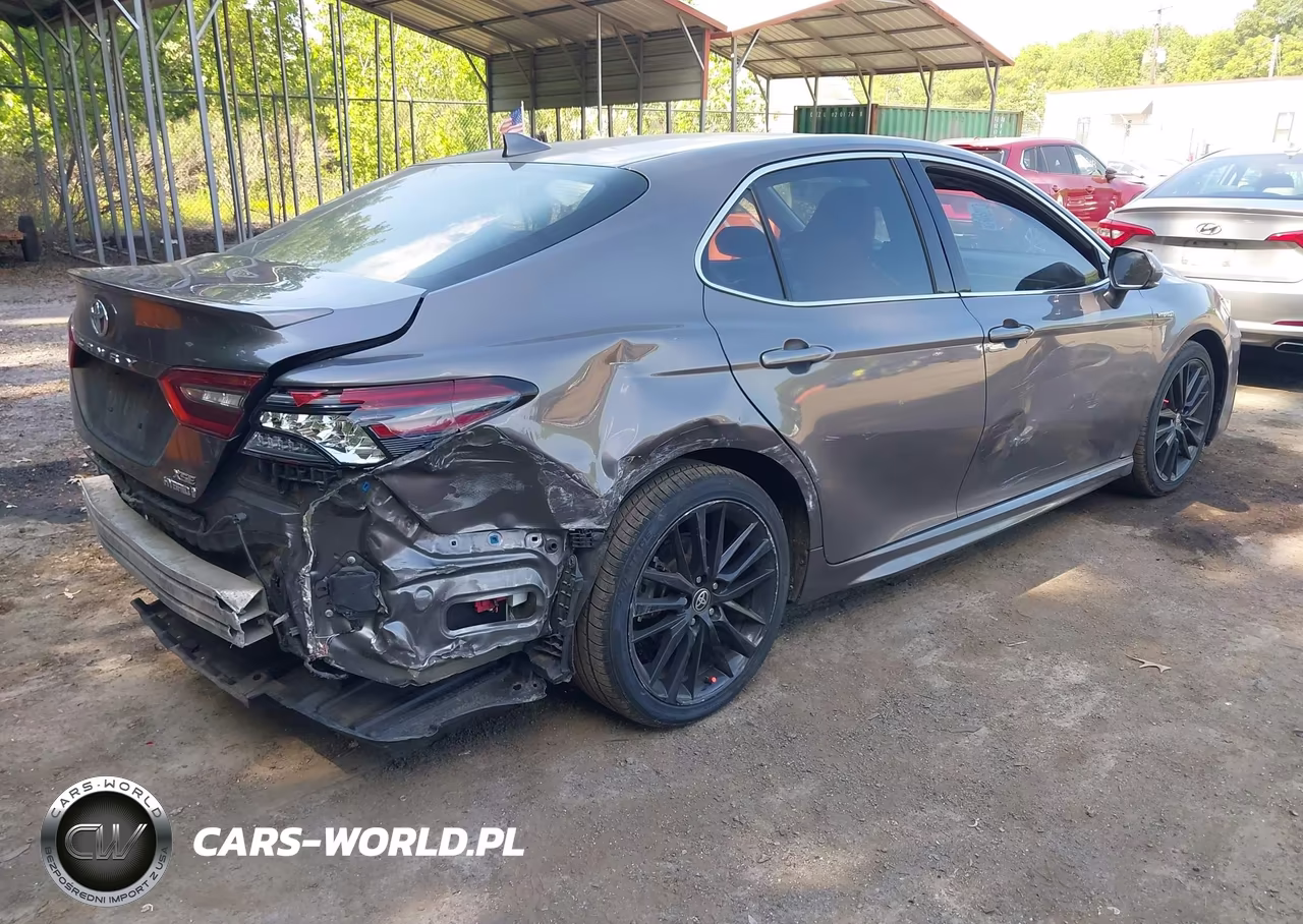 2021 Toyota Camry Xse Hybrid VIN:4T1K31AK3MU569991 - 4