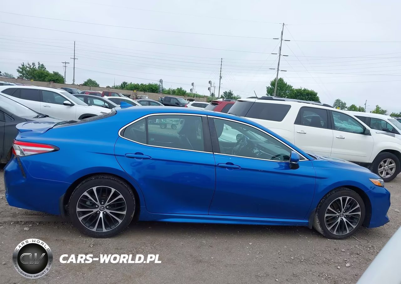 2018 Toyota Camry Se VIN:4T1B11HK4JU148465 - 13