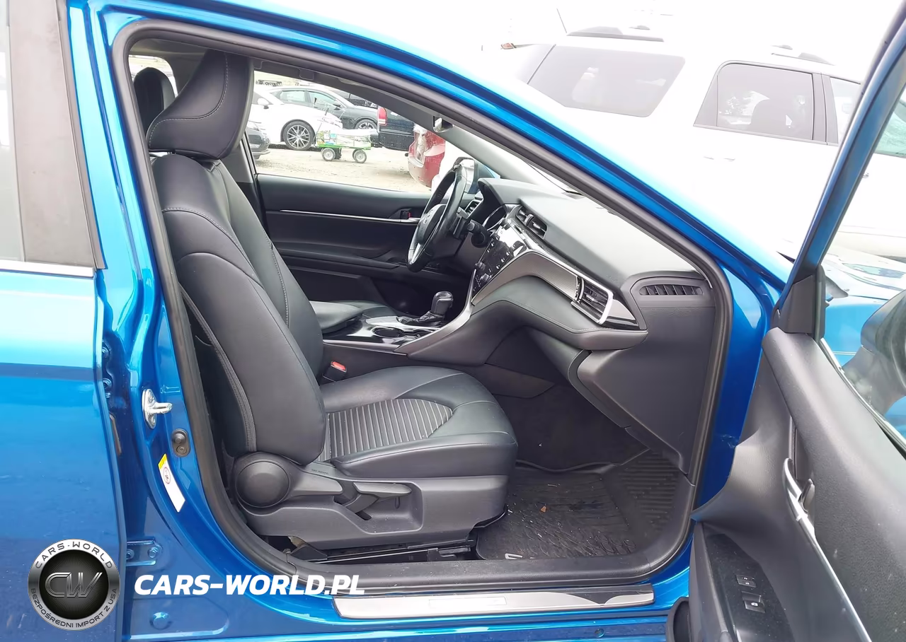 2018 Toyota Camry Se VIN:4T1B11HK4JU148465 - 5