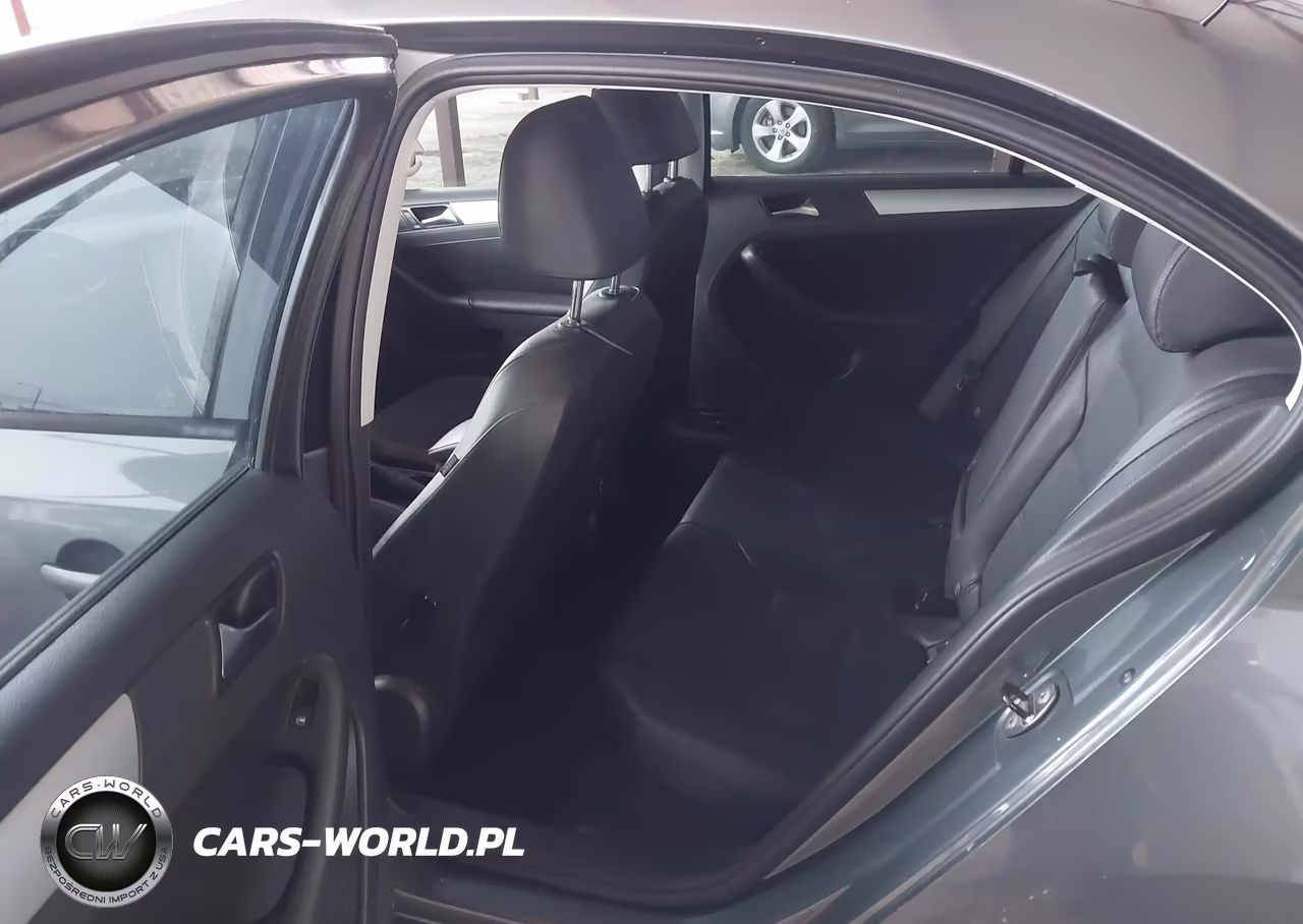 2012 Volkswagen Jetta 2.0L Tdi VIN:3VWLL7AJ7CM332245 - 8
