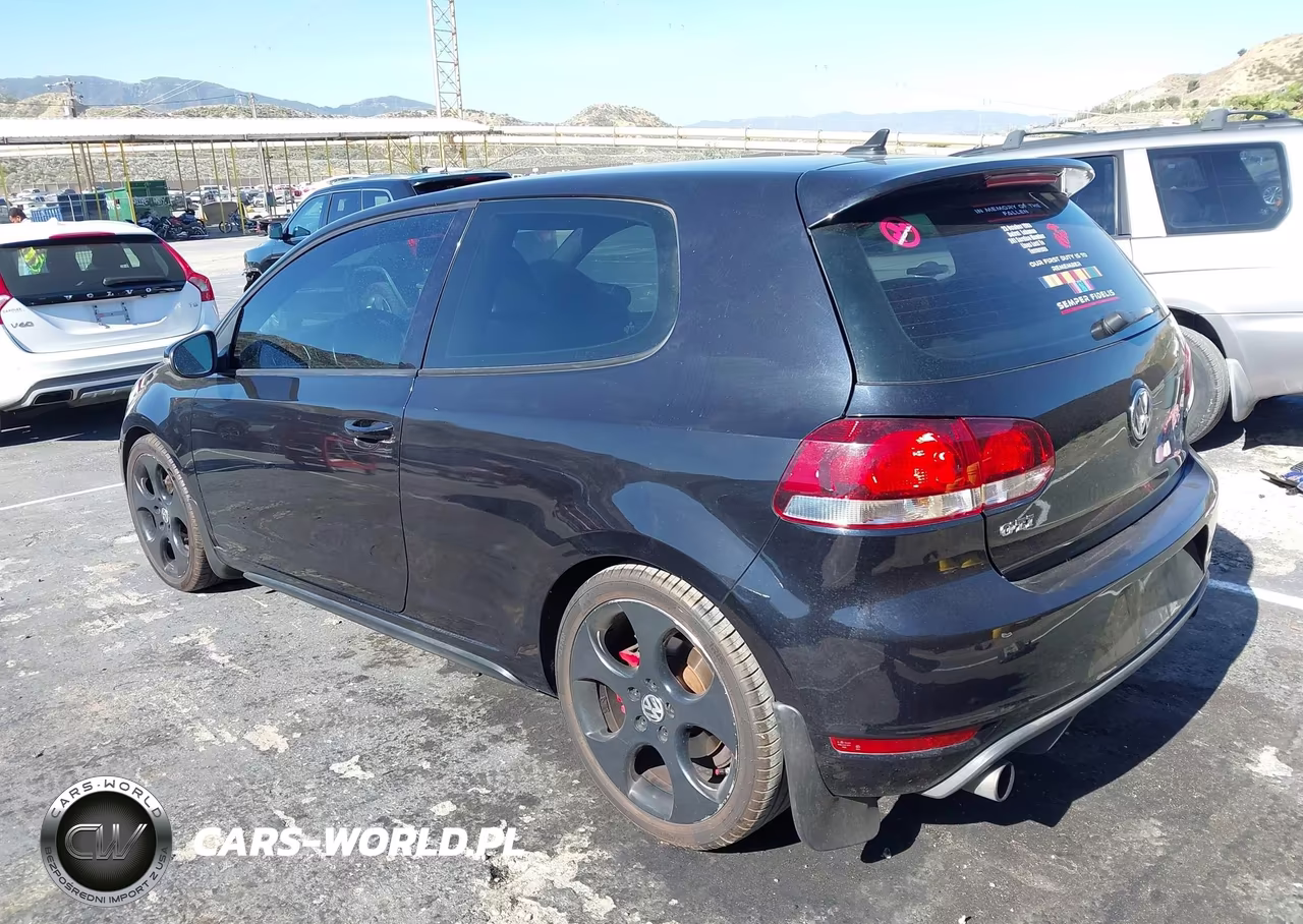 2010 Volkswagen Gti 2-Door VIN:WVWED7AJ2AW419881 - 3