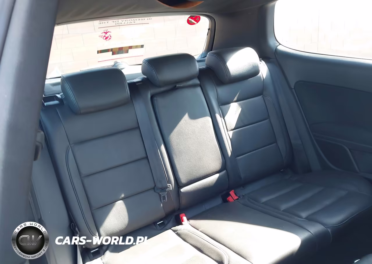 2010 Volkswagen Gti 2-Door VIN:WVWED7AJ2AW419881 - 8
