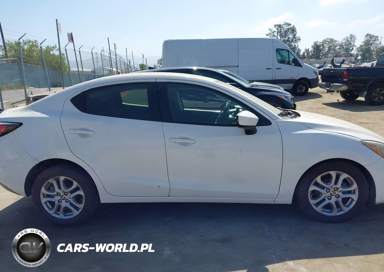 2016 Scion Ia VIN:3MYDLBZVXGY115581 - 12