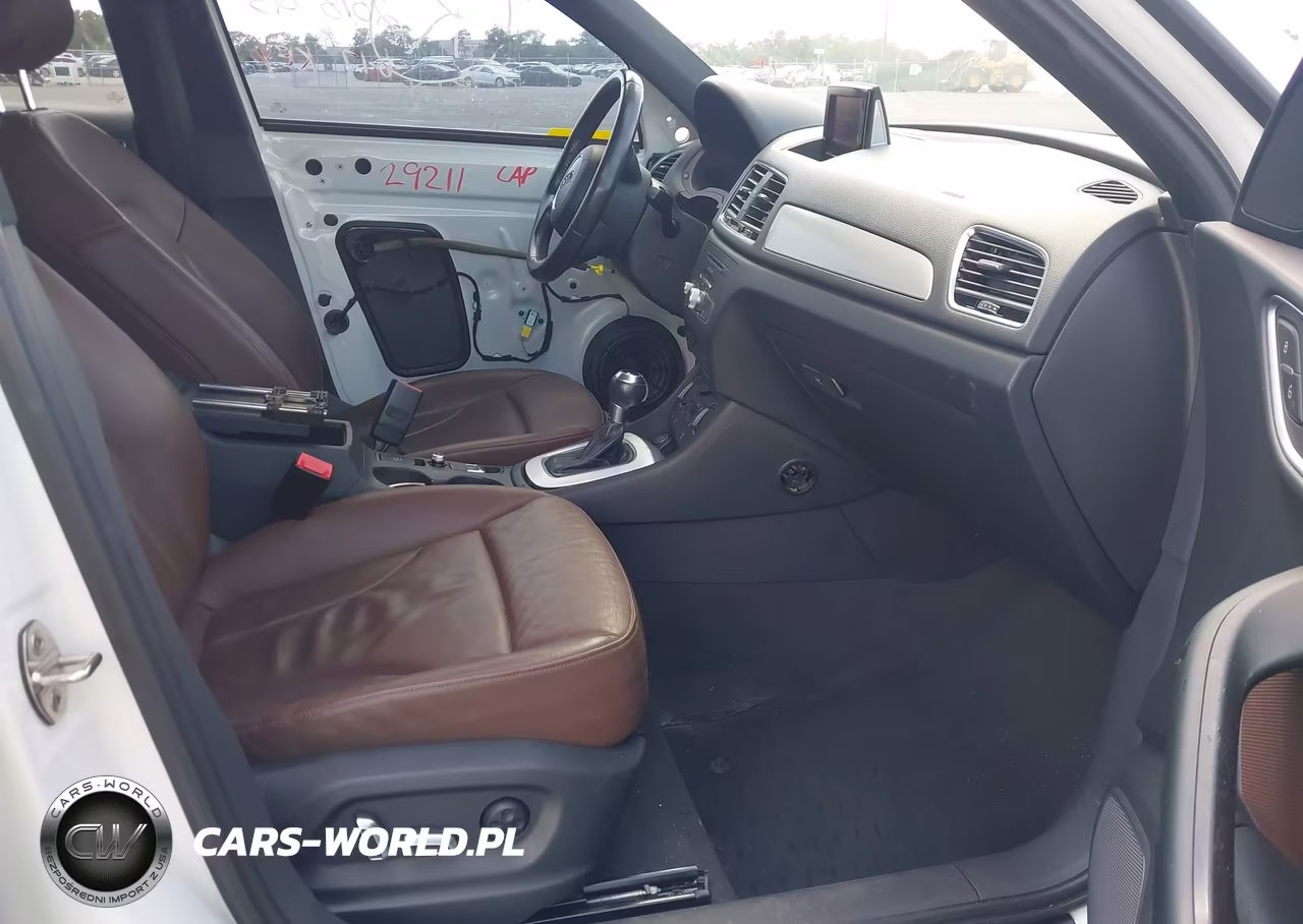 2018 Audi Q3 2.0T Sport Premium VIN:WA1BCCFS1JR032361 - 5