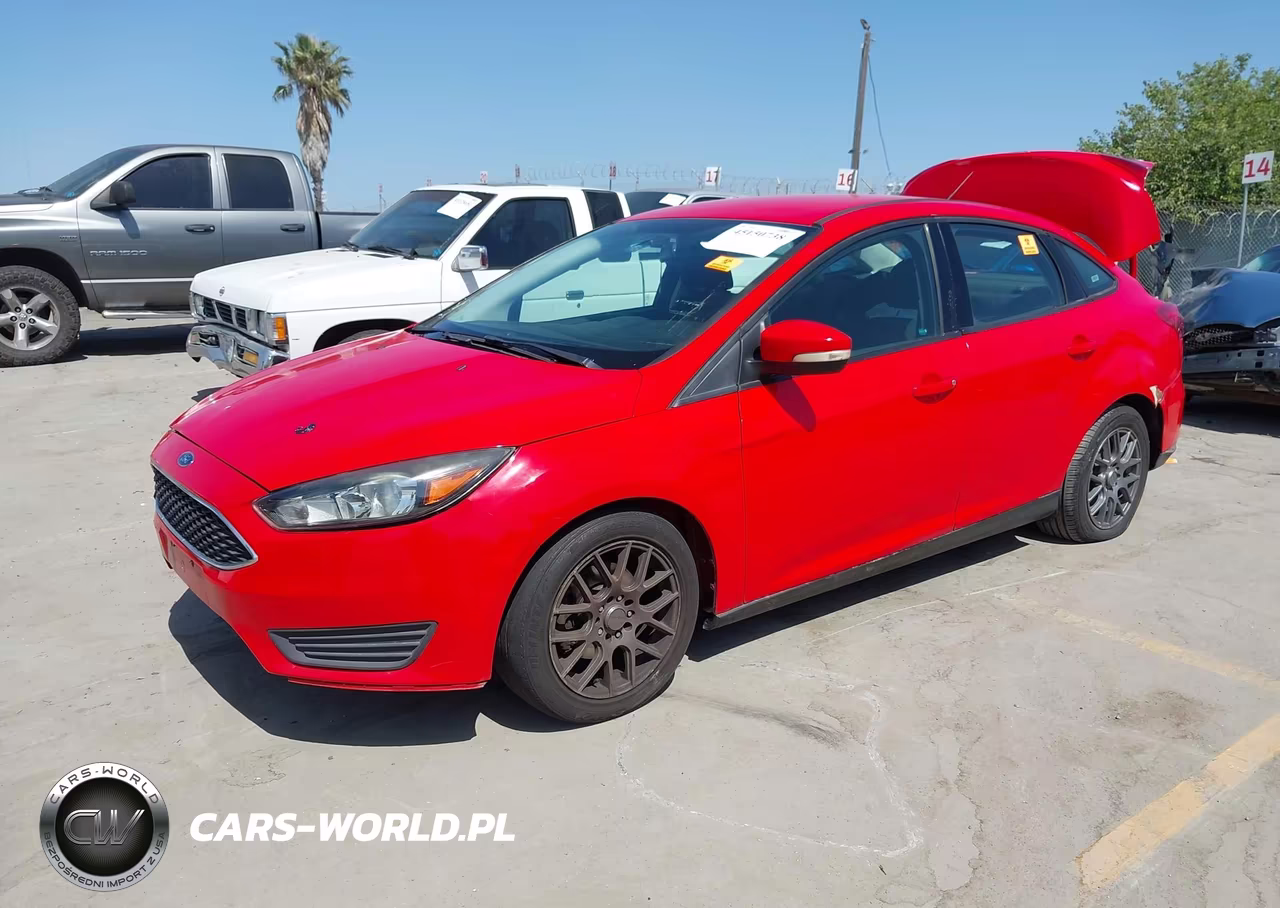 2016 Ford Focus Se VIN:1FADP3F24GL272587 - 2