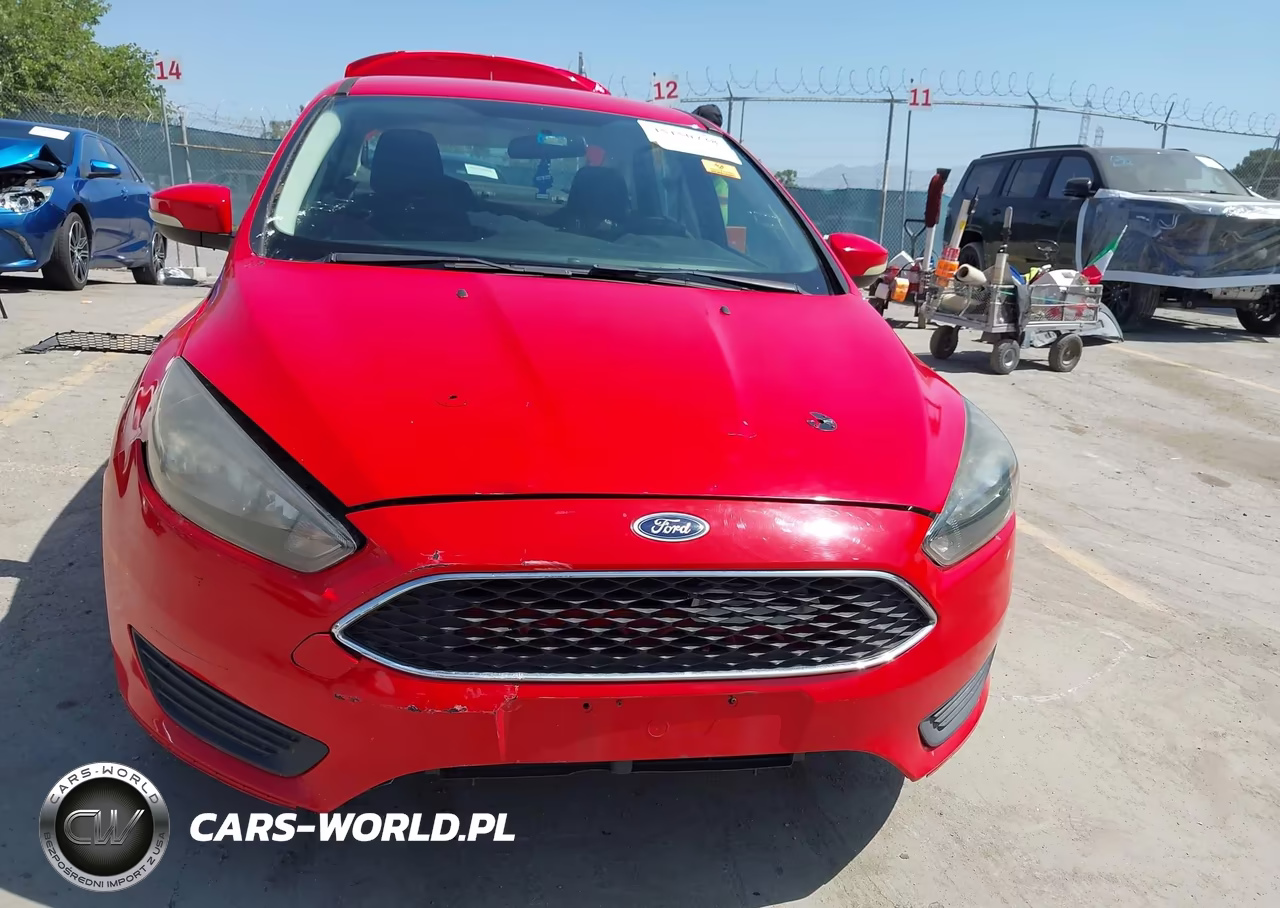 2016 Ford Focus Se VIN:1FADP3F24GL272587 - 6