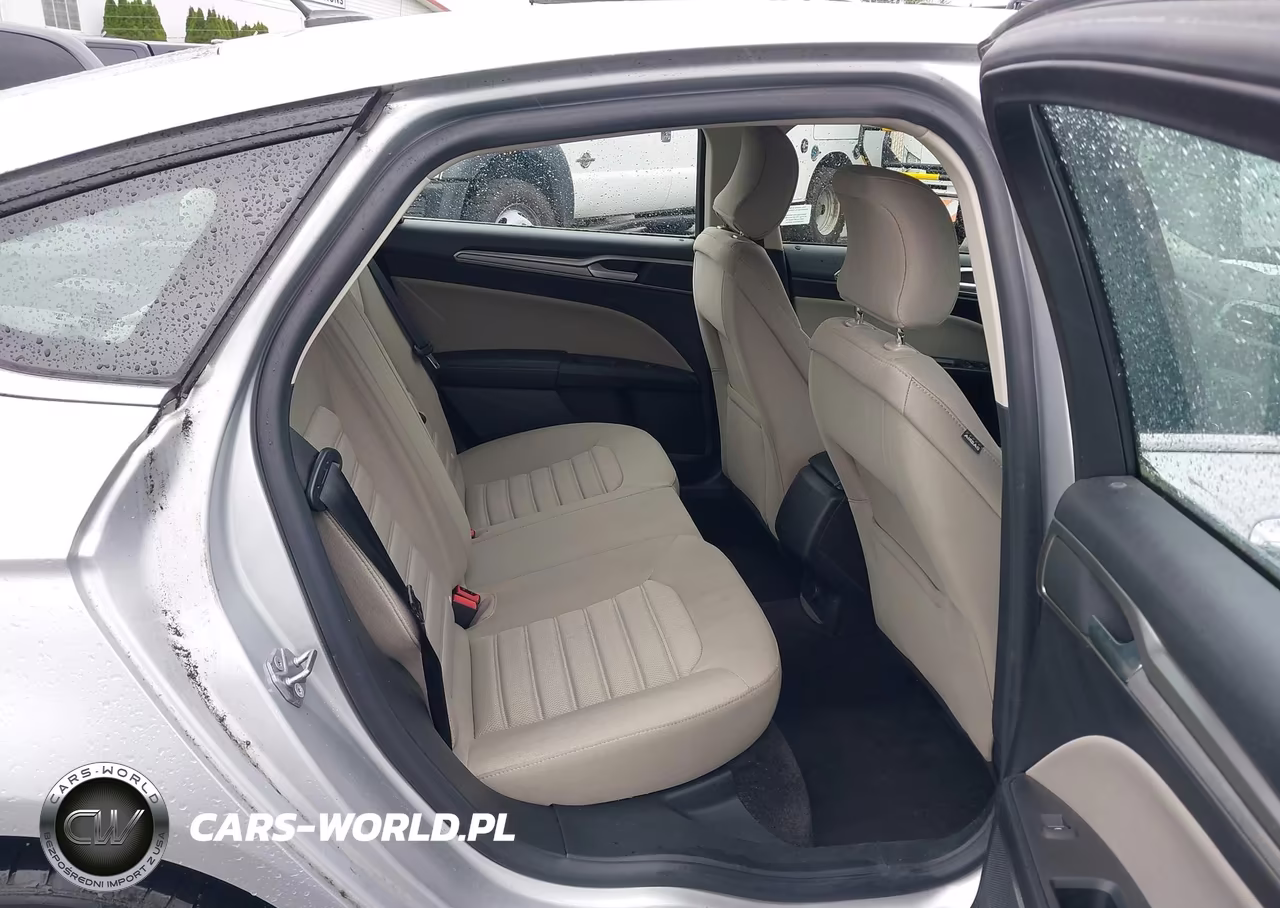 2018 Ford Fusion Hybrid S VIN:3FA6P0UU6JR261644 - 8