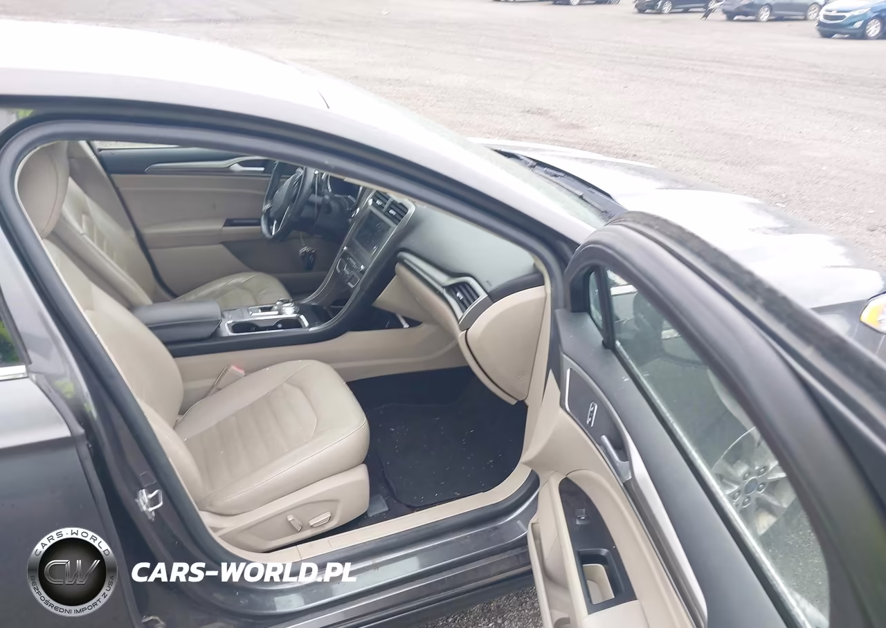 2017 Ford Fusion Se VIN:3FA6P0HD8HR352953 - 5