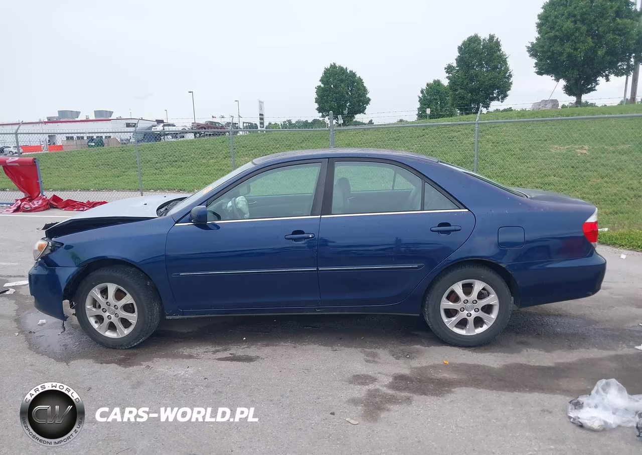2006 Toyota Camry Xle VIN:4T1BE30K16U135773 - 15