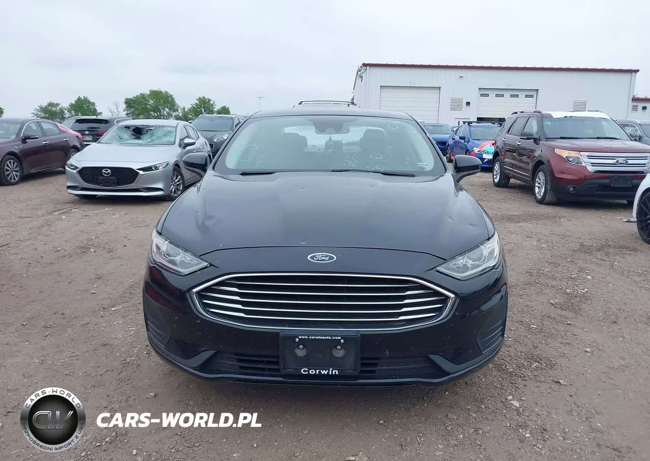 2019 Ford Fusion S VIN:3FA6P0G79KR133373 - 12