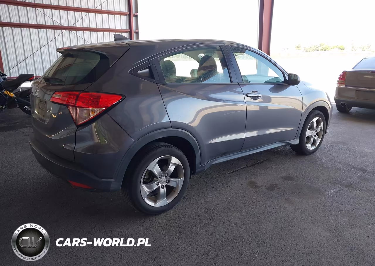 2017 Honda Hr-V Lx VIN:3CZRU5H37HM706733 - 4