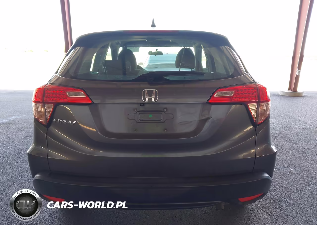 2017 Honda Hr-V Lx VIN:3CZRU5H37HM706733 - 6