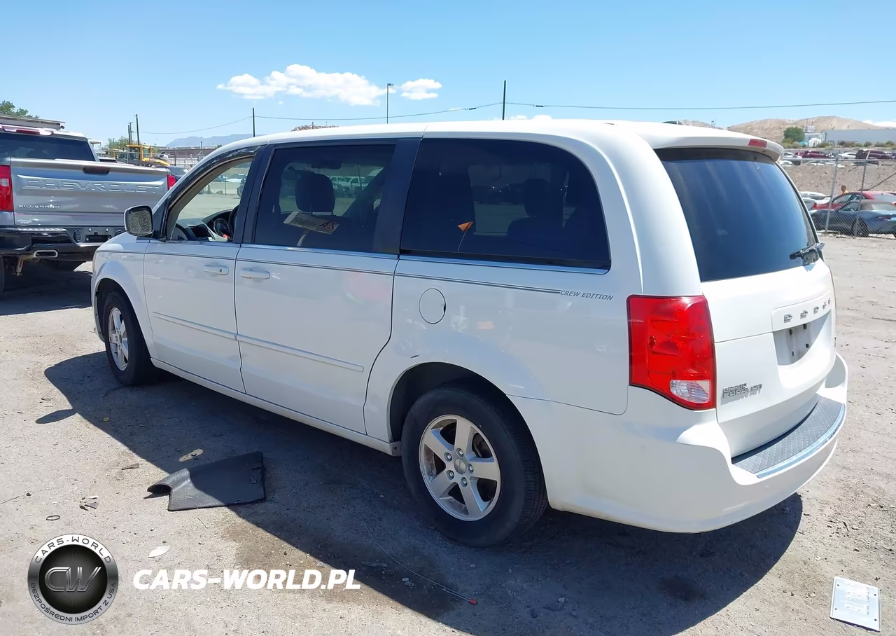2012 Dodge Grand Caravan Crew VIN:2C4RDGDG1CR205736 - 3