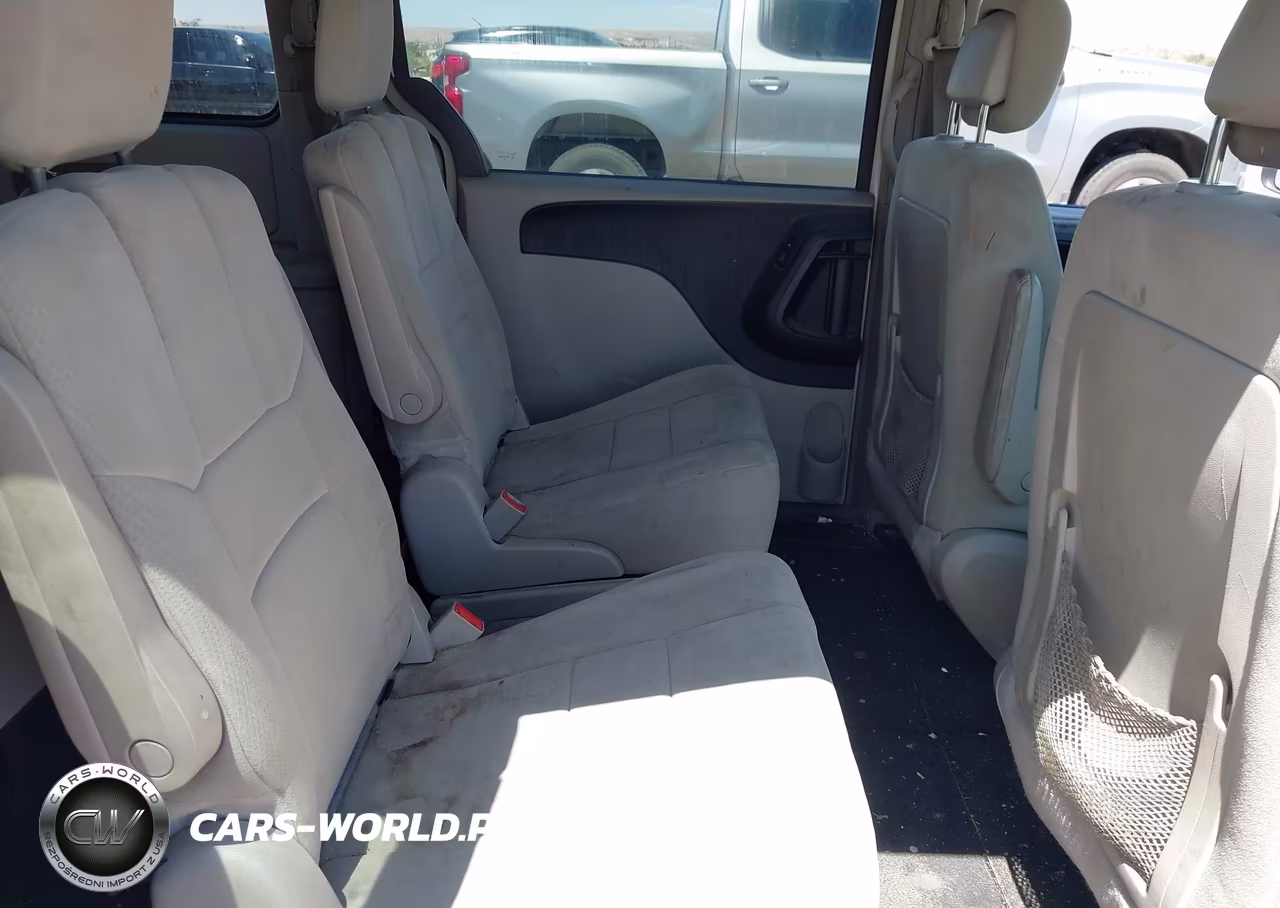 2012 Dodge Grand Caravan Crew VIN:2C4RDGDG1CR205736 - 8