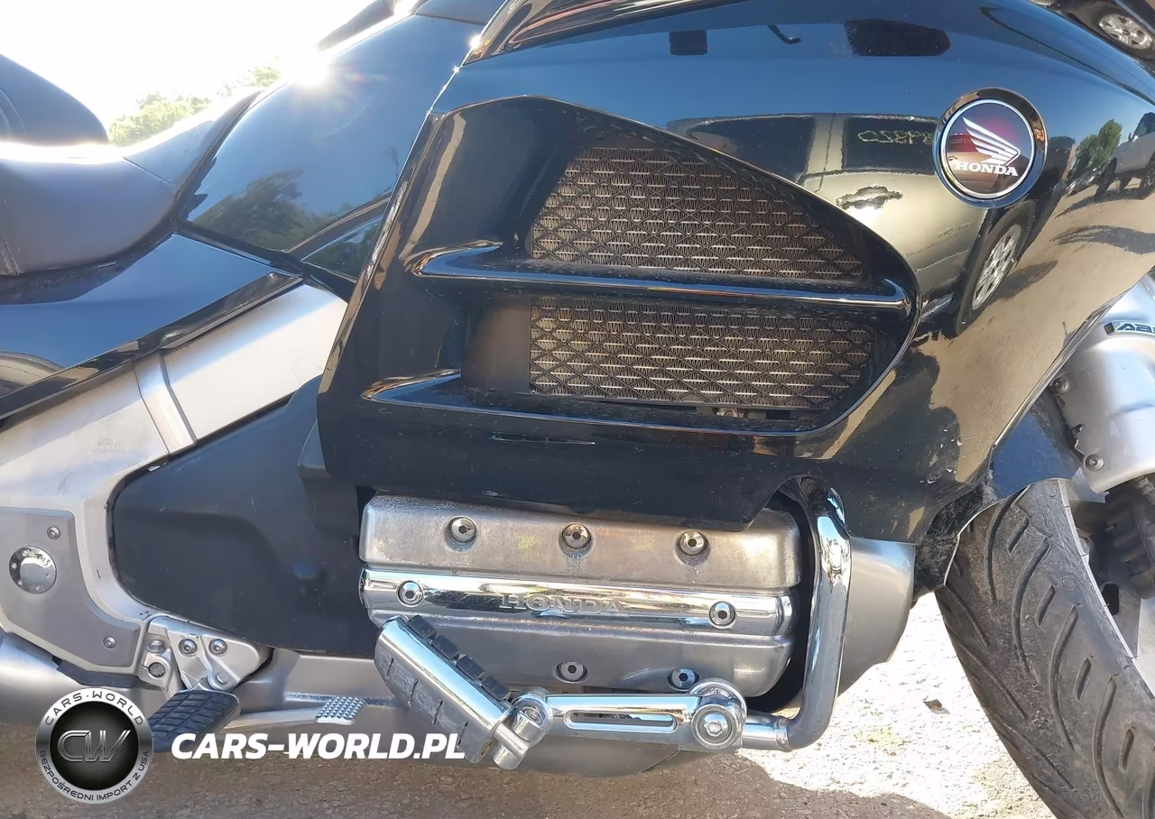 2015 Honda Gl1800 Abs VIN:JH2SC68N4FK100058 - 8