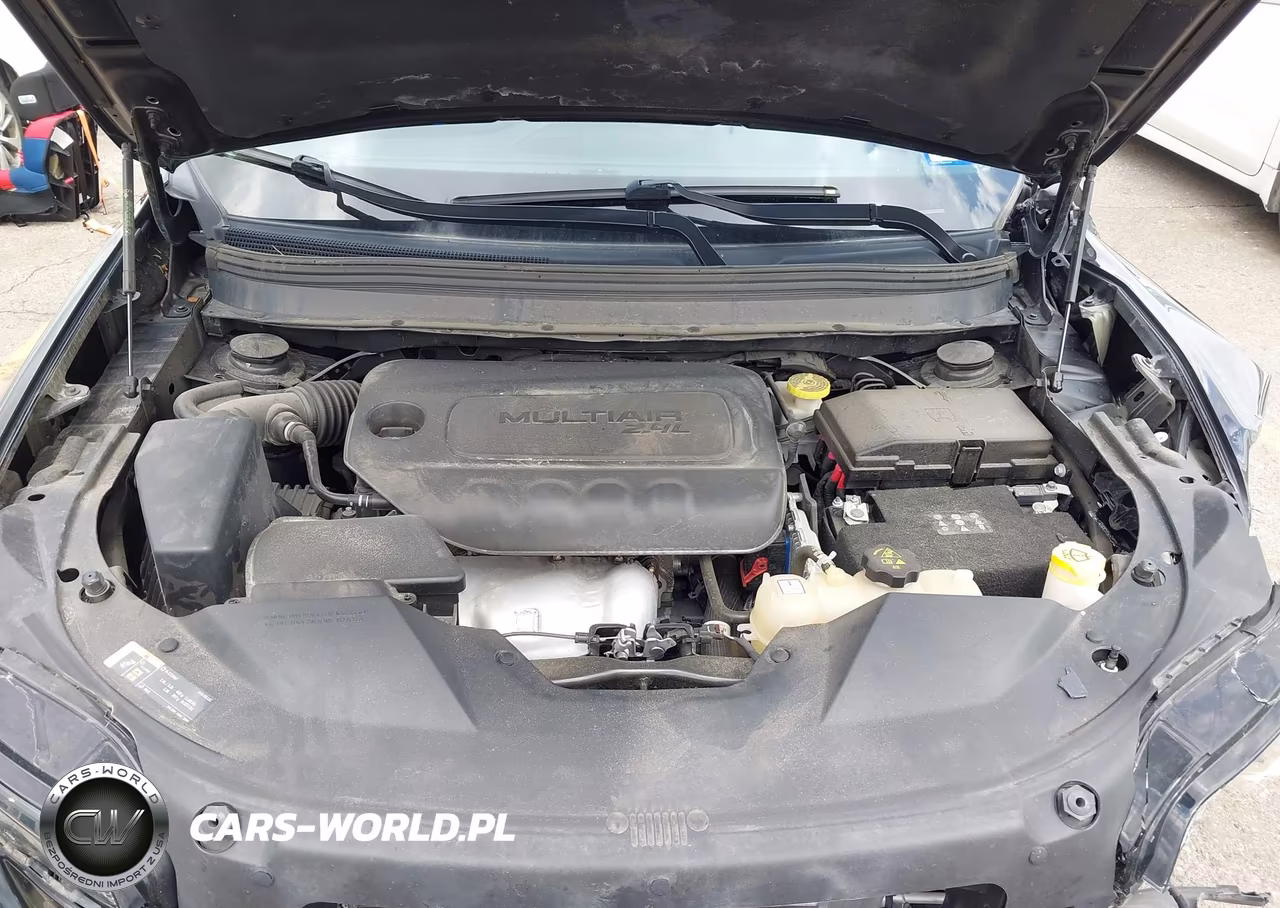2021 Jeep Cherokee Altitude 4X4 VIN:1C4PJMLBXMD242275 - 10