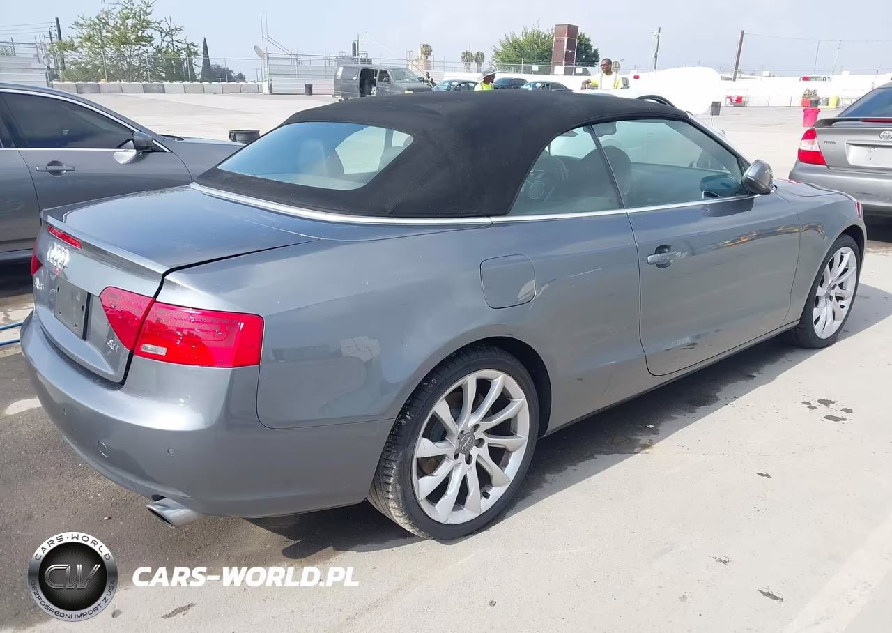 2013 Audi A5 2.0T Premium VIN:WAUJFAFH9DN018251 - 4