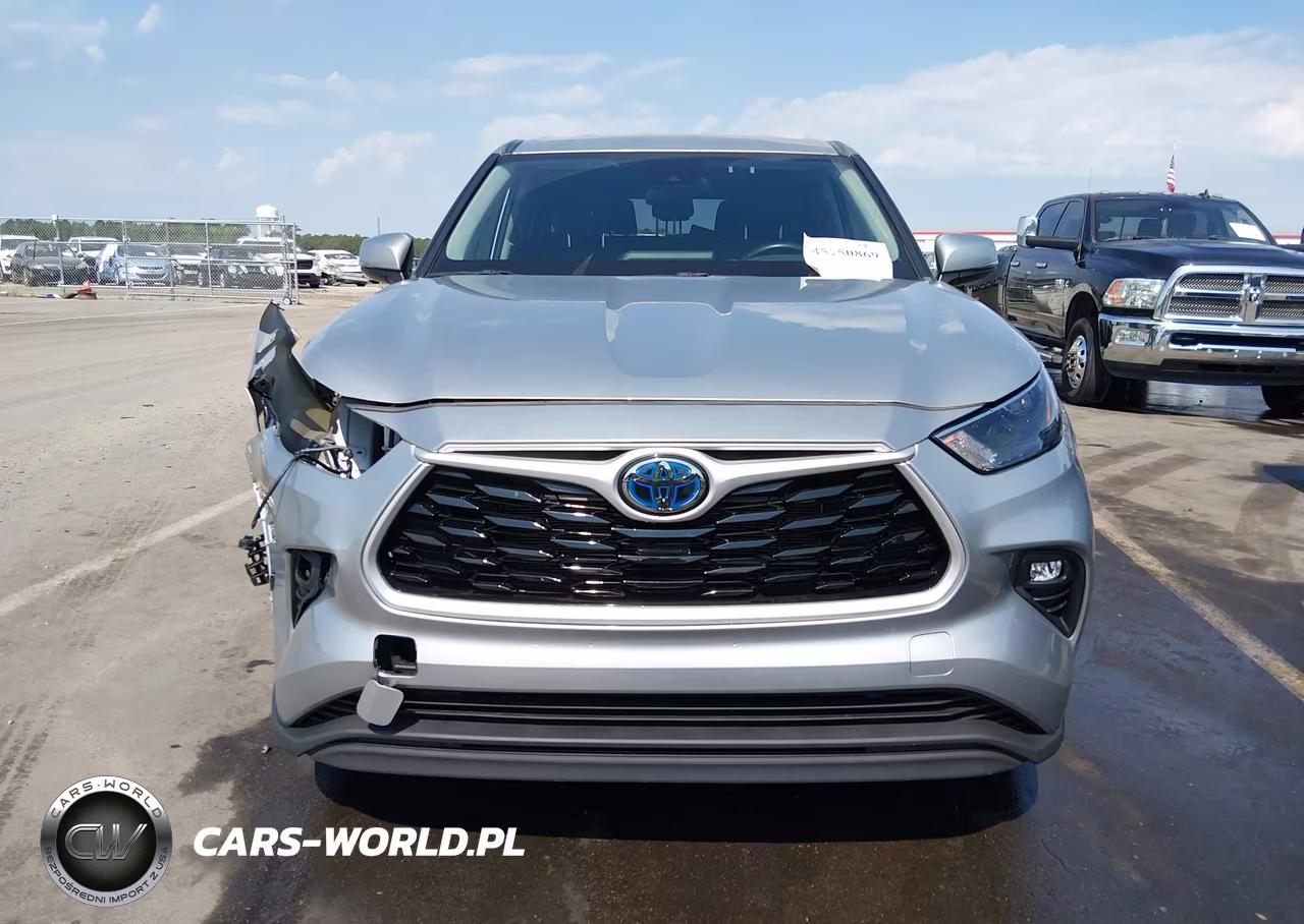 2022 Toyota Highlander Hybrid Le VIN:5TDBBRCH1NS543550 - 13