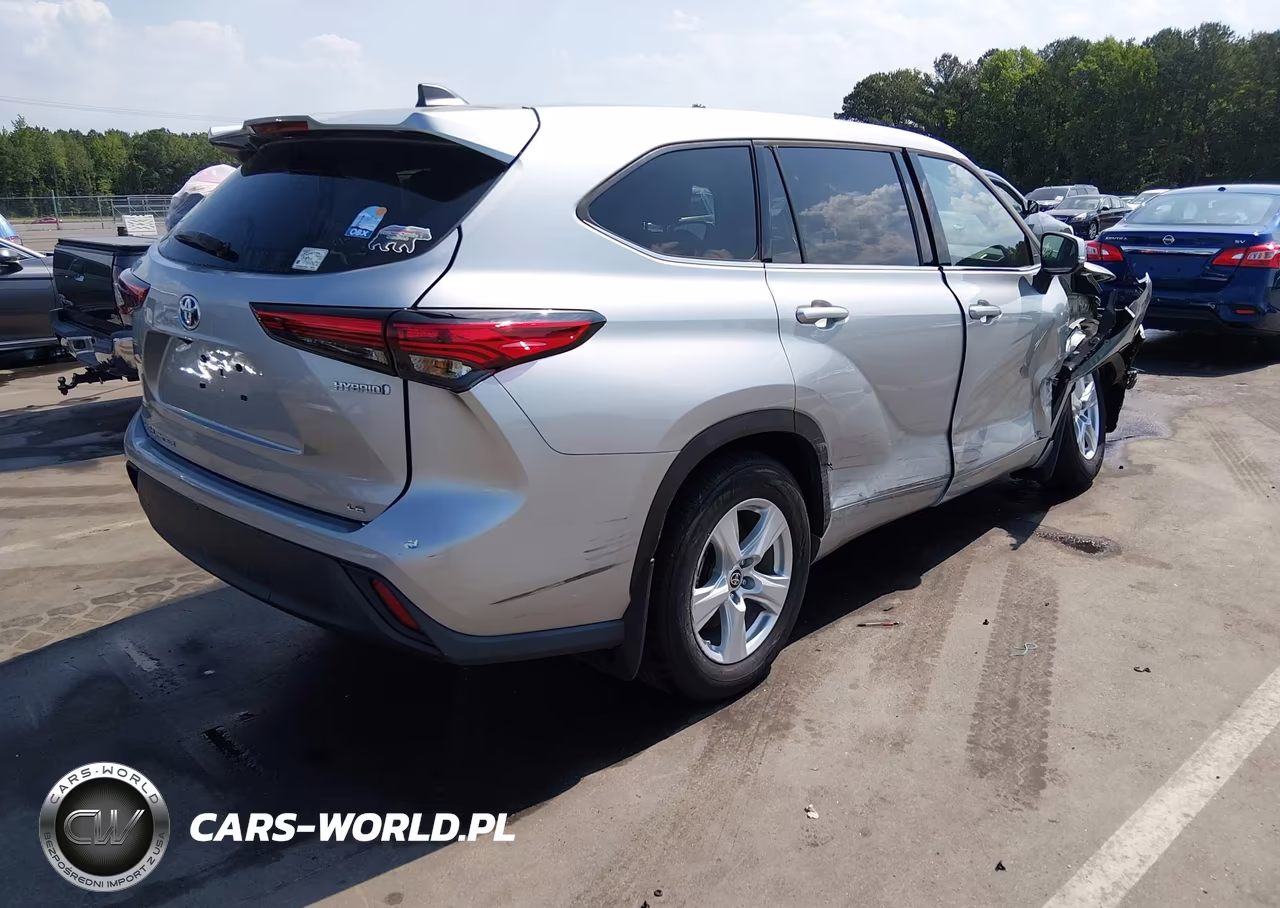 2022 Toyota Highlander Hybrid Le VIN:5TDBBRCH1NS543550 - 4