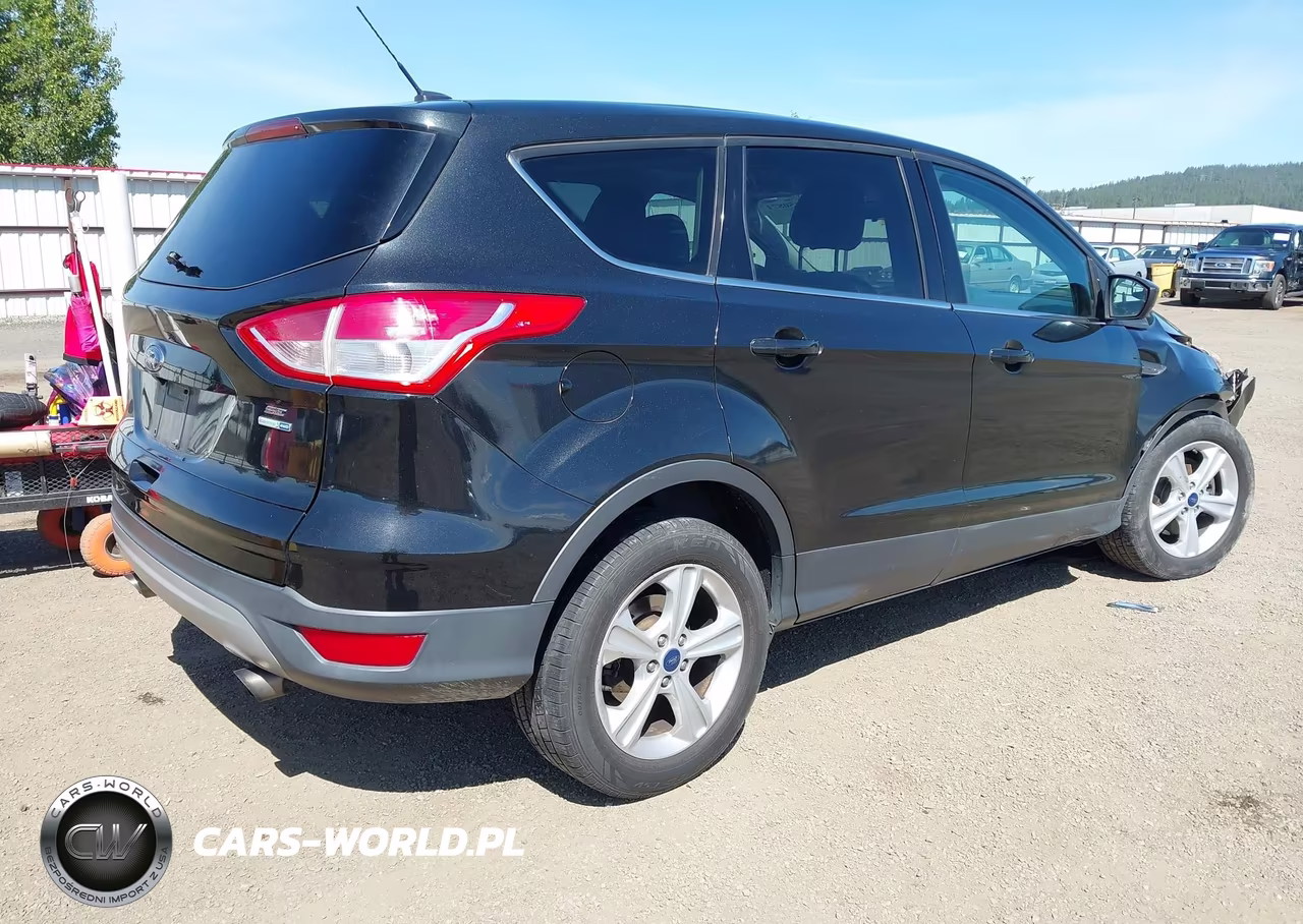2015 Ford Escape Se VIN:1FMCU9G93FUA63830 - 4