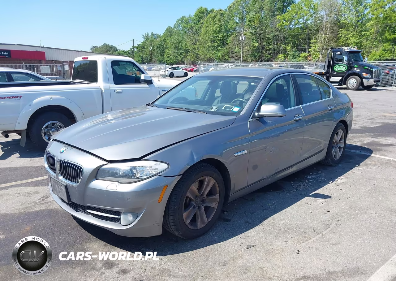 2013 BMW 528I xDrive VIN:WBAXH5C5XDD110044 - 2