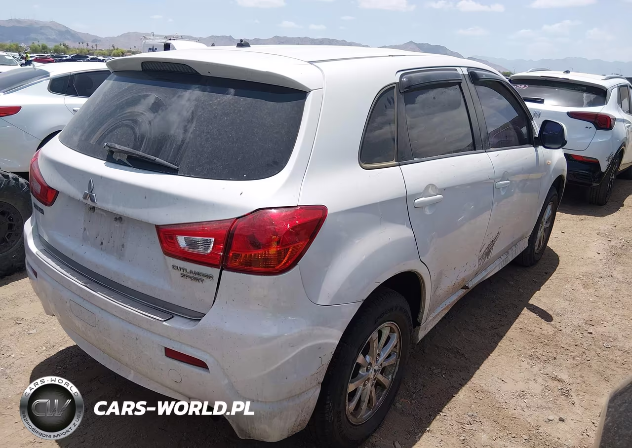 2011 Mitsubishi Outlander Sport Es VIN:JA4AP3AU8BZ004518 - 4