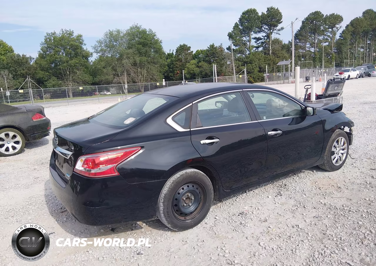 2013 Nissan Altima 2.5 S VIN:1N4AL3AP7DC266862 - 4