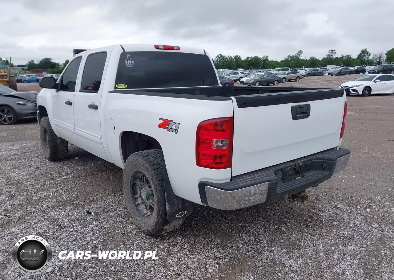 2011 Chevrolet Silverado 1500 Lt VIN:3GCPKSE32BG224702 - 3