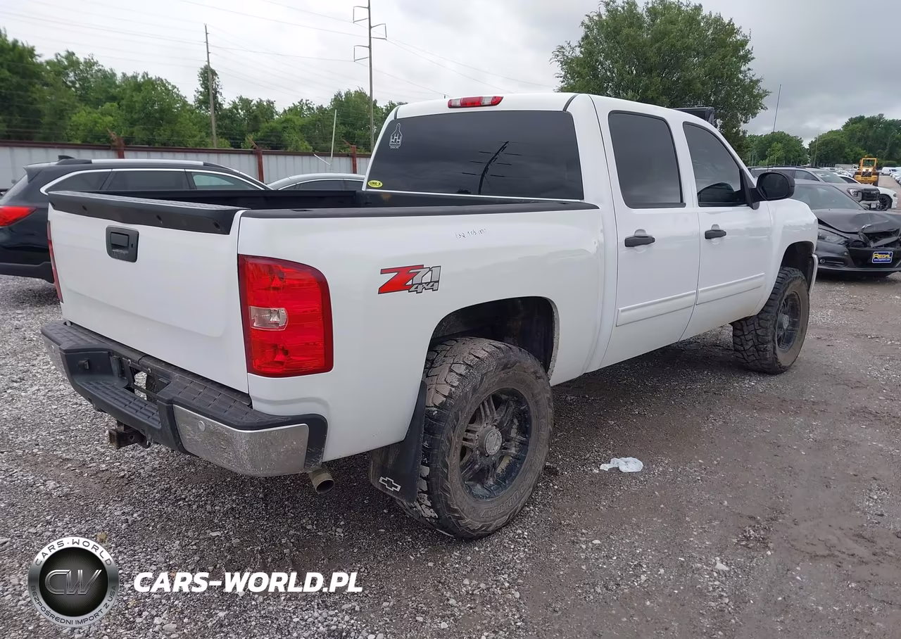 2011 Chevrolet Silverado 1500 Lt VIN:3GCPKSE32BG224702 - 4