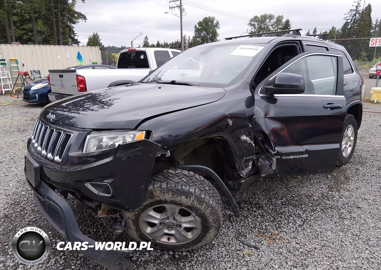 2015 Jeep Grand Cherokee Laredo VIN:1C4RJFAG9FC955602 - 2