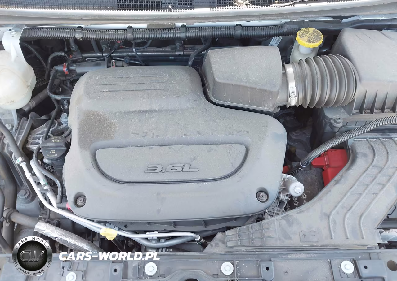 2024 Chrysler Pacifica Touring L VIN:2C4RC1BG5RR107000 - 10