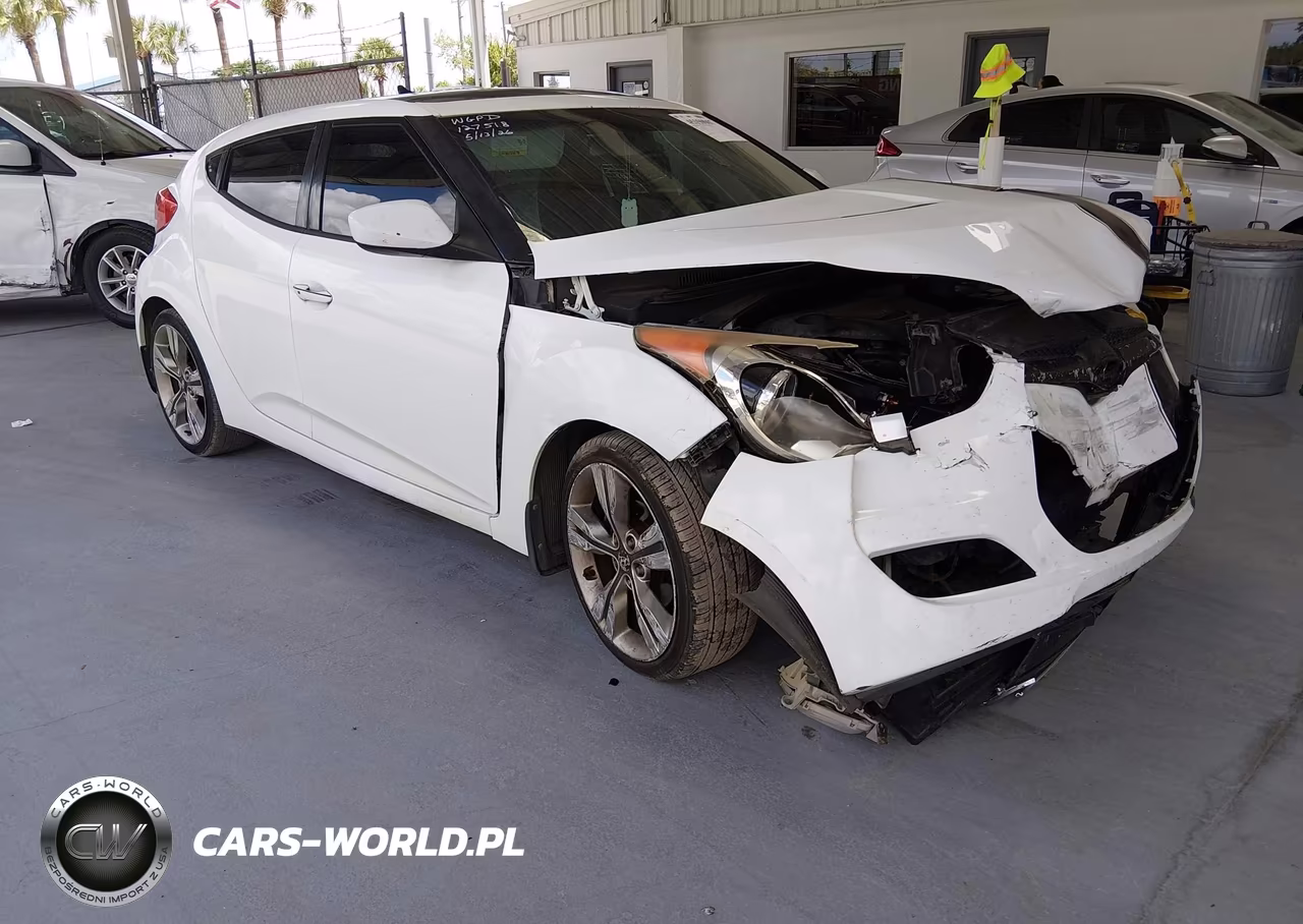 2012 Hyundai Veloster Base W-Red-Black