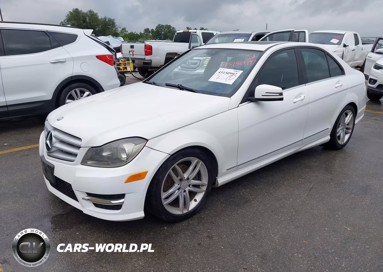 2013 Mercedes-Benz C 250 Sport VIN:WDDGF4HB6DR266656 - 2