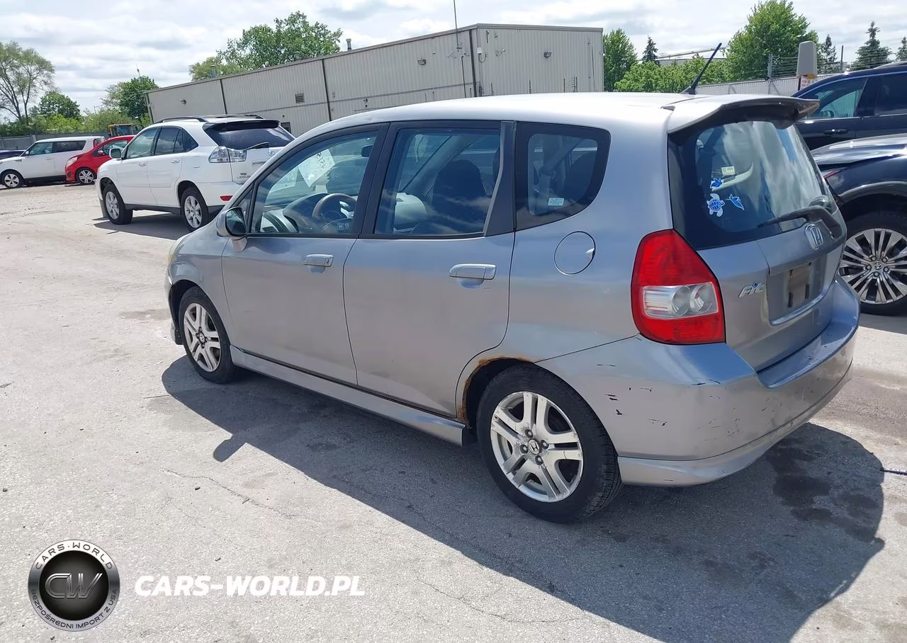 2007 Honda Fit Sport VIN:JHMGD38677S059315 - 3