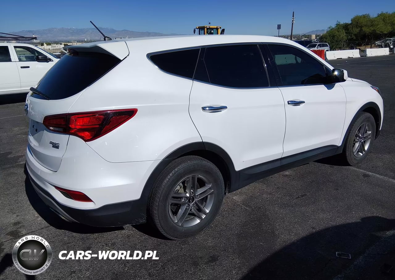 2018 Hyundai Santa Fe Sport 2.4L VIN:5NMZTDLB2JH090899 - 4