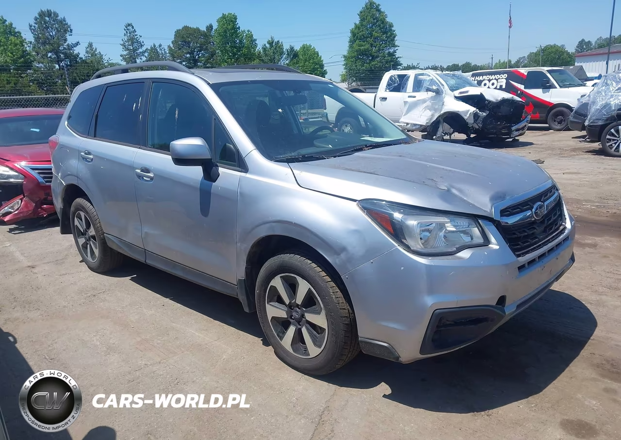 2018 Subaru Forester 2.5I Premium VIN:JF2SJAEC2JH517075 - 13