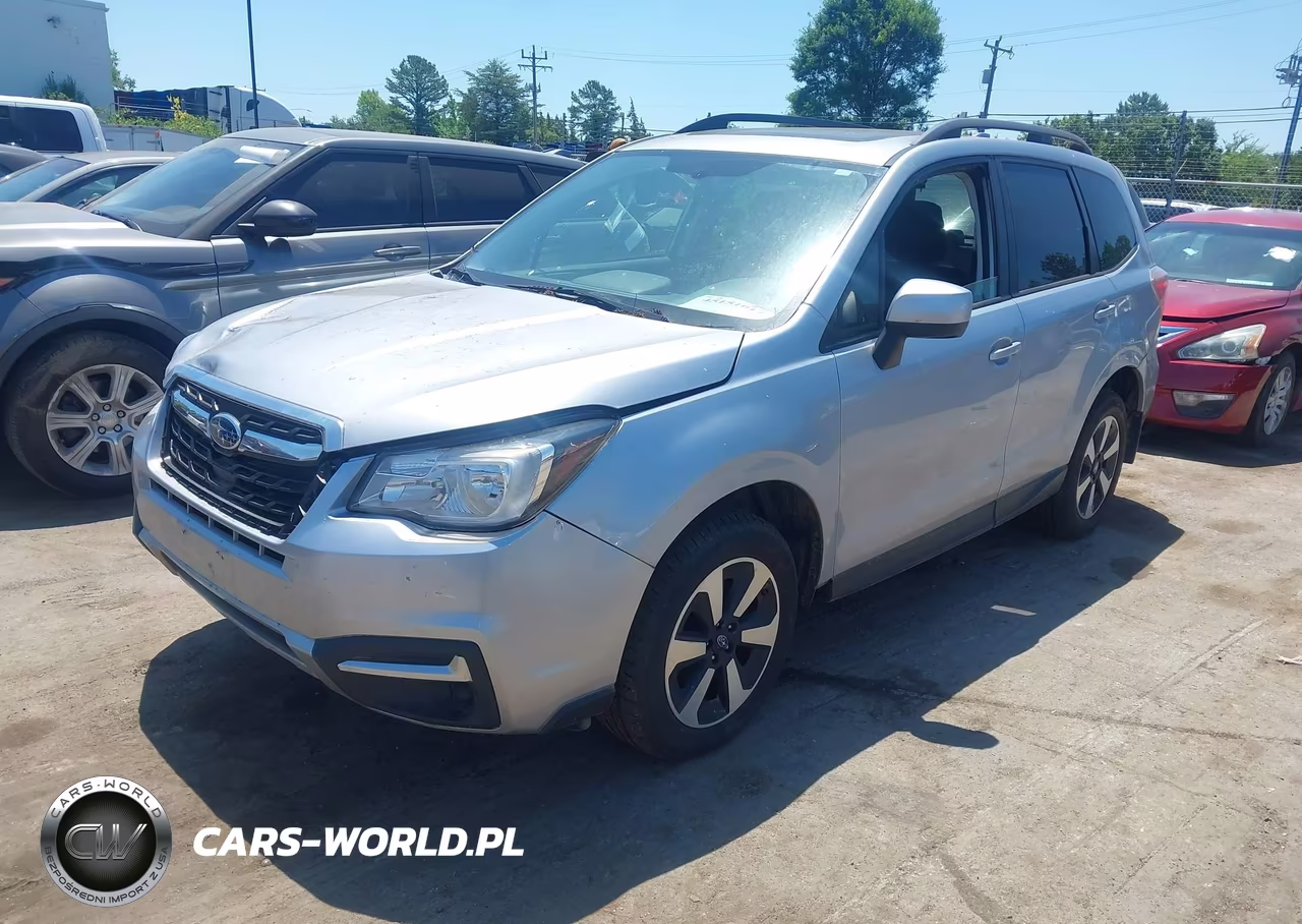 2018 Subaru Forester 2.5I Premium VIN:JF2SJAEC2JH517075 - 2