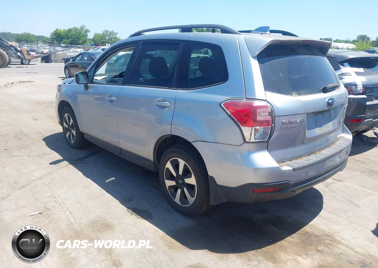 2018 Subaru Forester 2.5I Premium VIN:JF2SJAEC2JH517075 - 3