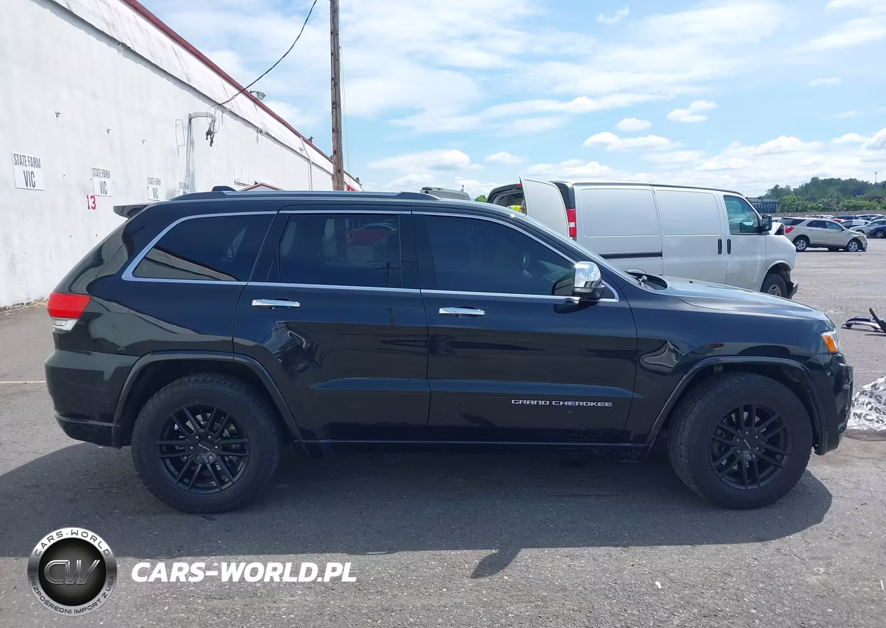 2016 Jeep Grand Cherokee Overland VIN:1C4RJFCG5GC450364 - 13
