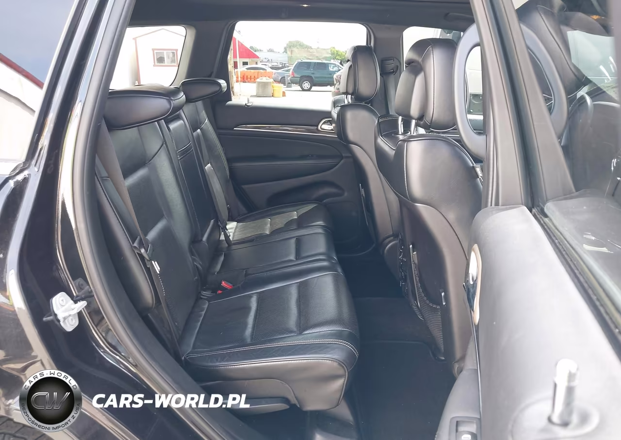 2016 Jeep Grand Cherokee Overland VIN:1C4RJFCG5GC450364 - 8