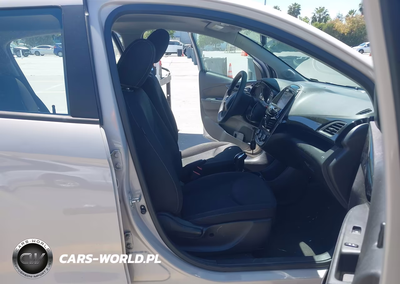 2021 Chevrolet Spark Fwd 1Lt Automatic VIN:KL8CD6SA5MC750310 - 5