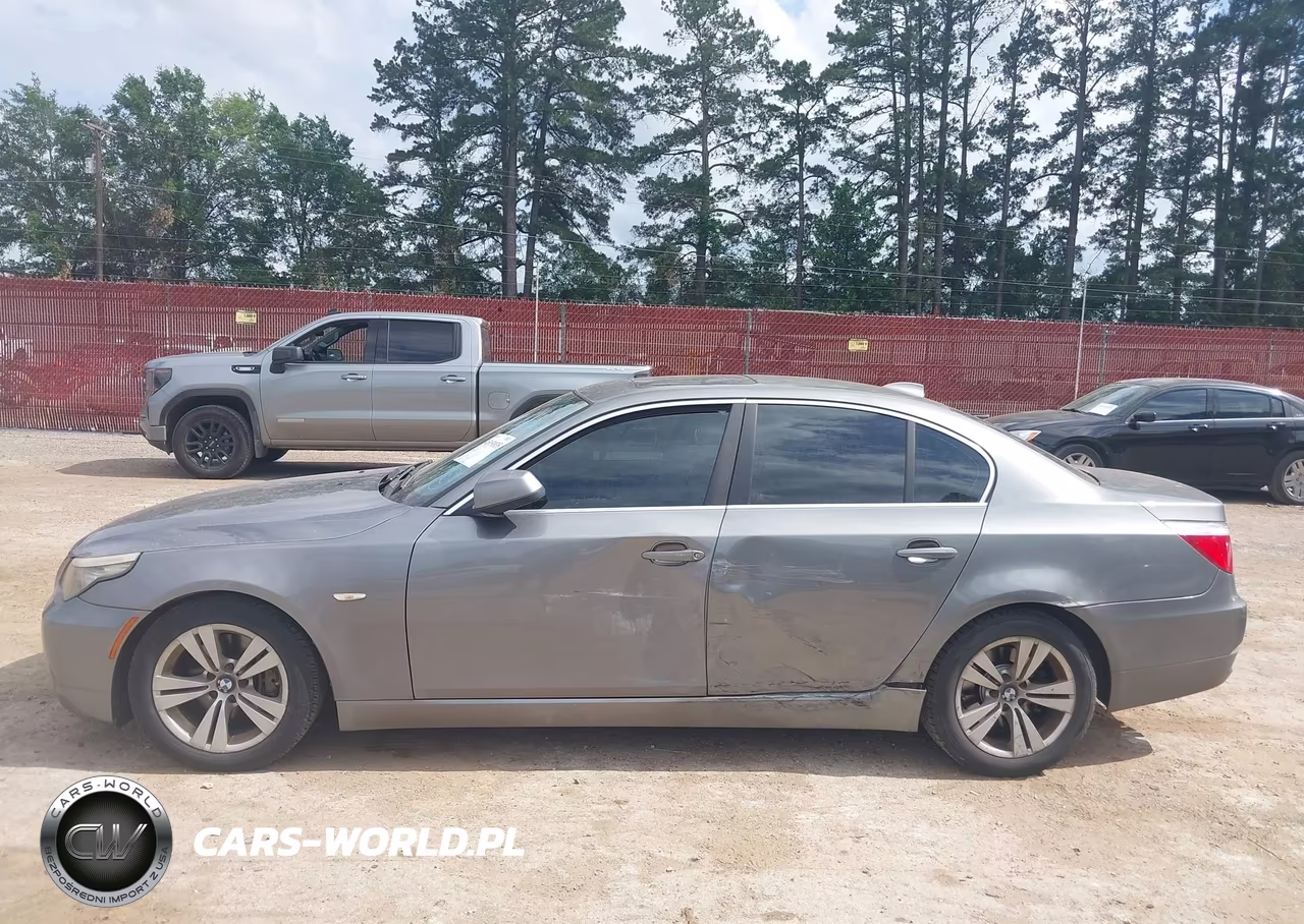 2010 BMW 528I VIN:WBANU5C50AC442207 - 14