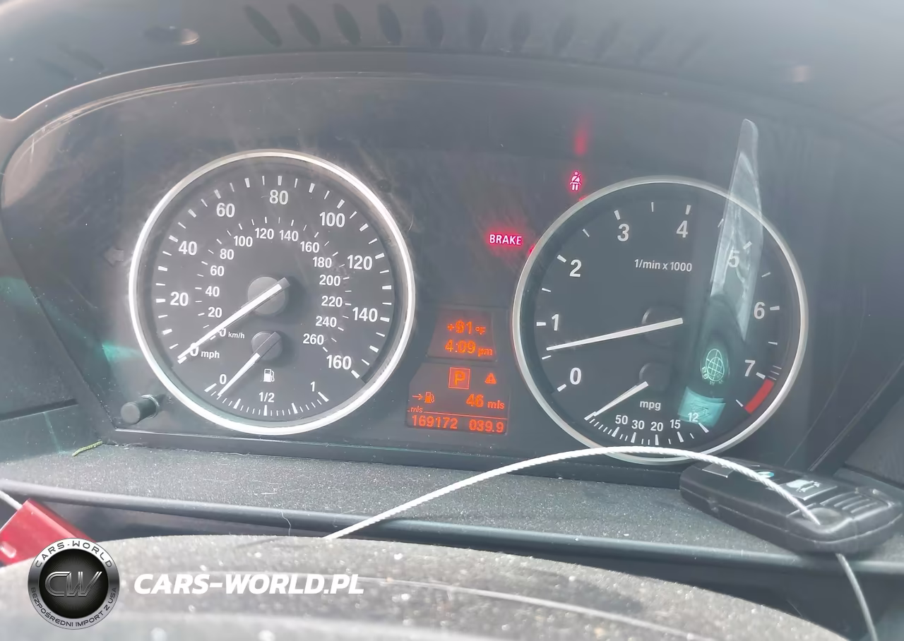 2010 BMW 528I VIN:WBANU5C50AC442207 - 7